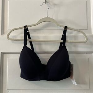 Lively All Day Deep V No Wire Bra - 34D